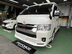 TOYOTA�@�n�C�G�[�X�@TRH219W�i2022�N�j�@�Ɂ@RECARO�i���J���j�@SR-C�@BK100�@�~���E�@����