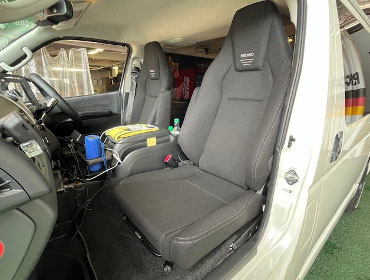 TOYOTA�@�n�C�G�[�X�@KDH206V�i2015�N�j�@�Ɂ@RECARO�i���J���j�@LX-F�@TR�@NN�@�~���E�@����