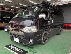 TOYOTA�@�n�C�G�[�X�@QDF-KDH201V�i2015�N�j�@�Ɂ@RECAROO�i���J���j�@�G���S���hMV�@BK�@�V�[�g�q�[�^�[�t���@�~���E�@����