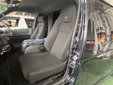 TOYOTA�@�n�C�G�[�X�@GDH206V�i2025�N�j�@�Ɂ@RECARO�i���J���j�@�G���S���hMV�@BK�@���@LX-F�@TR NN�@����