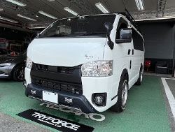 TOYOTA�@�n�C�G�[�X�@GDH206V�i2022�N�j�@�Ɂ@RECARO�i���J���j�@SR-C�@UT100H�@A/R�@BK�@�V�[�g�q�[�^�[�t���@���@�A�[�����X�g�t���@�~���E�@����