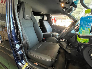 TOYOTA�@�n�C�G�[�X�@GDH201V�i2019�N�j�@�Ɂ@RECARO�i���J���j�@LX-F�@TR�@NN�@�V�[�g�q�[�^�[�t���@����