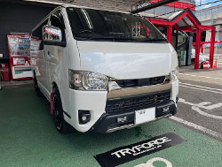 TOYOTA�@�n�C�G�[�X�@3DF-GDH206V�@�Ɂ@RECARO�i���J���j�@SR-C�@UT100H�@A/R�@BK�@�V�[�g�q�[�^�[�t���@���A�[�����X�g�t���@����