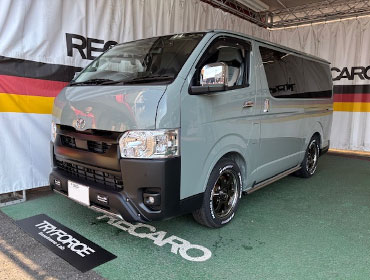 TOYOTA�@�n�C�G�[�X�@GDH201V�i2025�N�j�@SR-C�@UT100H�@A/R�@�T�[�W�O���C�@�V�[�g�q�[�^�[�t���@�~���E�@����