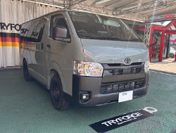 TOYOTA�@�n�C�G�[�X�@3DF-GDH206V�i2025�N�j�@�Ɂ@RECARO�i���J���j�@LX-F�@TR�@NN�@�V�[�g�q�[�^�[�t���@�A�[�����X�g�t���@�~���E�@����