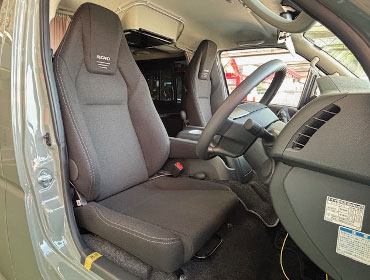 TOYOTA�@�n�C�G�[�X�@3DF-GDH206V�i2025�N�j�@�Ɂ@RECARO�i���J���j�@LX-F�@TR�@NN�@�V�[�g�q�[�^�[�t���@�A�[�����X�g�t���@�~���E�@����