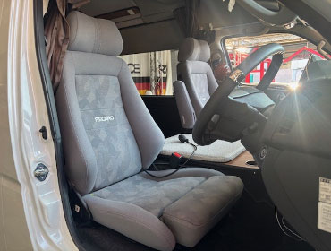 TOYOTA�@�n�C�G�[�X�@�X�p�����@3BF-TRH221K�i2023�N�j�@�Ɂ@RECARO�i���J���j�@�G���S���hMV�@�O���C�@�A�[�����X�g�t���@���@�G���S���hD�@�O���C�@�A�[�����X�g�t���@����