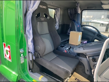 ISUZU�@�t�H���[�h�@FTR90�@�Ɂ@RECARO�i���J���j�@SR-7F�@GK100�@BK/SIL�@�A�[�����X�g�t���@����