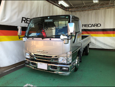 ISUZU�@�G���t�@2���@NJR88�i2019�N�j�@�Ɂ@RECARO�i���J���j�@LX-F�@IN110�@�O���C�@����