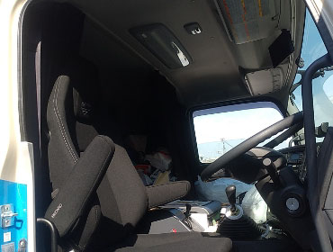 ISUZU�@�M�K�@CYE60CM�i2023�N�j�@�Ɂ@RECARO�i���J���j�@LX-F�@TR NN BK�@����