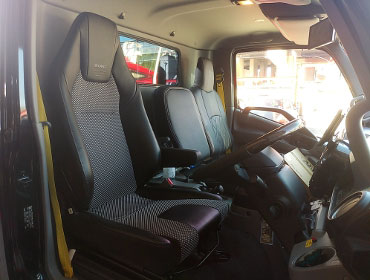 HINO�@�f���g���@�����T�X�t���V�[�g�@U720M�@�Ɂ@RECARO�i���J���j�@LX-F�@WL110H�@A/R�@���@�A�[�����X�g�t���@����