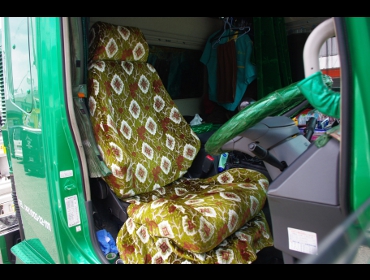 RECARO�i���J���V�[�g�j�@�O�H�ӂ����@�U�E�O���[�g��RECARO�i���J���j�@�G���S���hD�@BK�i�V�[�g�J�o�[�����ς݁j�@����