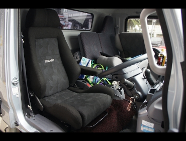 RECARO�i���J���V�[�g�j�@�~�c�r�V�ӂ����@�L�����^�[���C�h��RECARO�i���J���j�@�G���S���hD�@BK�@����