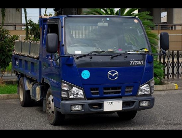 MAZDA�@�^�C�^����RECARO�i���J���j�V�[�g����