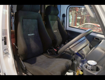 SUZUKI�@�L�����[�@�L�����s���O�J�[��RECARO�i���J���j�@�G���S���hD�@BK�@�~2�r�@����