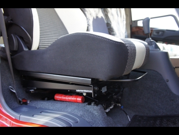 RECARO�i���J���V�[�g�j�@FUSO�@�t�@�C�^�[4���@FK61F��RECARO�i���J���j�@LX-F IL 110H ���@����