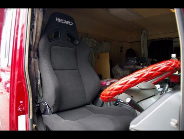 RECARO�i���J���V�[�g�j�@�O�H�ӂ����@�X�[�p�[�O���[�g�Ƀ��J���@SR-7F KK100�@BK�@����