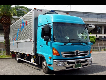 ����@�����W���[�v����RECARO�i���J���j�V�[�g����