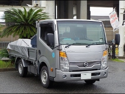 RECARO�i���J���V�[�g�j�@NISSAN�@�A�g���X�@SQ1F24�Ƀ��J���@�G���S���hMV�@�O���C�@����