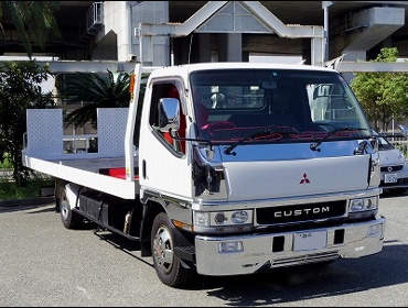 �~�c�r�V�ӂ����@�L�����^�[�@�ύڎԂ�RECARO�i���J���j�V�[�g����