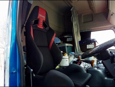 RECARO�i���J���V�[�g�j�@HINO�@�v���t�B�A�Ƀ��J���@SR-7�@Lassic RED/RED�@����