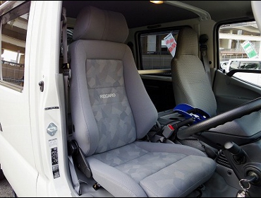 RECARO�i���J���V�[�g�j�@HINO�@�f���g���@�i���[�@u605�Ƀ��J���@�G���S���hMV�@�O���C�@����