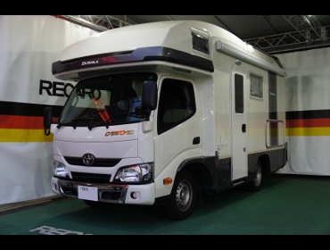 TOYOTA�@�J�����[�h�@KDY231���@�Ɂ@RECARO�i���J���j�V�[�g����