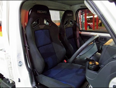 DAIHATSU�@�n�C�[�b�g�@���ړI�_���v�@S510P�@�Ɂ@RECARO�i���J���j�@SR-7F�@GK100�@BK/BL�@���@2016���f���@SR-7F GK100 BK/BL�@����