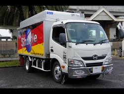 HINO�@�f���g���@XZU640M�@�i���[�@2012�N�@�Ɂ@RECARO�i���J���j�@SR-7F�@GK100�@BK/RED�@�A�[�����X�g�t���@����