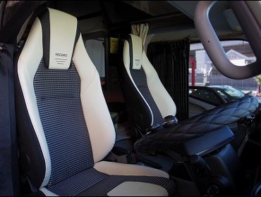 TOYOTA�@�J�����[�h�@CANTECH ZIL520�@�Ɂ@RECARO�i���J���j�@LX-F�@IL110H�@���@�A�[�����X�g�t���@�~2�r�@����