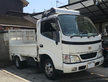 TOYOTA�@�_�C�i�@1.5t�@RZY230�@2002�N�@�Ɂ@RECARO�i���J���j�V�[�g����