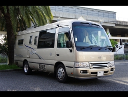 TOYOTA�@�R�[�X�^�[�@XZB46�@2017�N�@�Ɂ@RECARO�i���J���j�@LX-F�@IL110H�@���@���r�A�[�����X�g�@�i�L���v�e���V�[�g�j�@�~2�r�@����