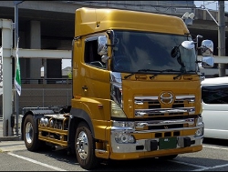 RECARO�i���J���V�[�g�j�@HINO�@�O�����h�v���t�B�A�@�Ɂ@SR-7F�@GK100�@BK/BK�@A/R�@����