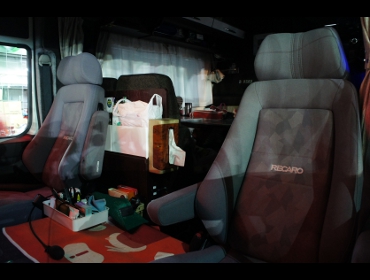 TOYOTA�@�R�[�X�^�[�@XZB60�i2018�N9���j�@����ȑ��h�A�Ȃ��@�Ɂ@RECARO�i���J���j�@�G���S���hMV�@�O���C�@�V�[�g�q�[�^�[�t���@�A�[�����X�g�t���@/�@����ȑ��͗��r�A�[�����X�g�t���@����