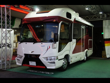 TOYOTA�@NUTS�@RV�@�L�����s���O�J�[�@�{�[�_�[�o���N�XT�^�C�v�@�R�[�X�^�[�@B60�i2019�N�j�@RECARO�i���J���j�@�G���S���hD�@BK�@�V�[�g�q�[�^�[�t���@�A�[�����X�g�t���@�~���E�@����