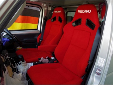 RECARO�i���J���V�[�g�j�@SUZUKI�@�X�[�p�[�L�����[�@���C�h�@DA16T�@�Ɂ@RECARO�i���J���j�@SR-7F�@KK100�@RED�@�A�[�����X�g�t���@�~���E�@����