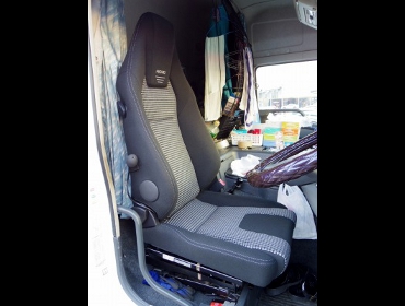 MITSUBISHI�@�ӂ����@�X�[�p�[�O���[�g�@�Ɂ@RECARO�i���J���j�@LX-F�@IN110�@BK�@�A�[�����X�g�t���@����