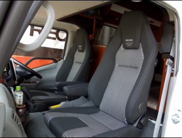 TOYOTA�@�J�����[�h�@�Ɂ@RECARO�i���J���j�@LX-F�@IN110�@BK�@�A�[�����X�g�t���@�~���E�@����