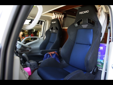 TOYOTA�@�i�b�c�@RV�@�L�����s���O�J�[�@�J�����[�h�i2018�N�j�@�Ɂ@RECARO�i���J���j�@SR-7�@GK100�@BK/BL�@�A�[�����X�g�t���@���@SR-7�@GK100�@BK/BL�@���ʃV���[�g���H�@����