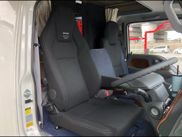 ISUZU�@�G���t�@�L�����s���O�@NJS85AN���i2016�N�j�@�Ɂ@RECARO�i���J���j�@LX-F�@TR�@NN�@BK�@�A�[�����X�g�t���@����