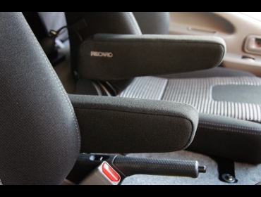 TOYOTA�@�J�����[�h�@�Ɂ@RECARO�i���J���j�@LX-F�@IN110�@BK�@�V�[�g�q�[�^�[�t���@�A�[�����X�g�t���@�~���E�@����