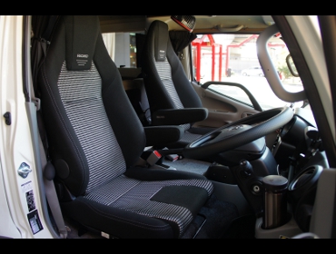 TOYOTA�@�J�����[�h�@�Ɂ@RECARO�i���J���j�@LX-F�@IN110�@BK�@�V�[�g�q�[�^�[�t���@�A�[�����X�g�t���@�~���E�@����