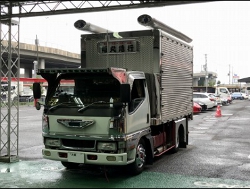 �O�H�ӂ����@�L�����^�[�@FE50EB�@�Ɂ@RECARO�i���J���j�@�G���S���hMV�@�~���E�@����