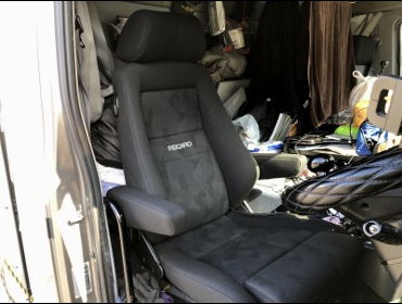 ����@�O�����h�v���t�B�A�@�Ɂ@RECARO�i���J���j�@�G���S���hMV�@BK�@�A�[�����X�g���r�i�L���v�e���V�[�g�j�@����