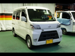 DAIHATSU�@�n�C�[�b�g�J�[�S�@S331V�i2018�N11���j�@�Ɂ@RECARO(���J���j�@SR-7�@KK100�@BK�@����