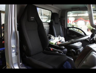 ISUZU�@�G���t�@NMR85AR�@�n�C���[�t�@3t�i2009�N�j�@�Ɂ@RECARO�i���J���j�@LX-F�@TR�@NN�@BK�@�V�[�g�q�[�^�[�t���@�A�[�����X�g�t���@����