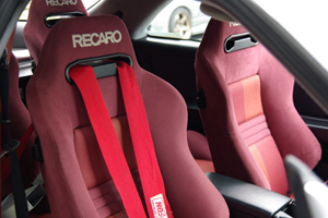 33GT-R�@�X�s�[�h���S��