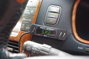 �X���b�g���R���g���[���[�@�Z���V�I�@UCF30�n