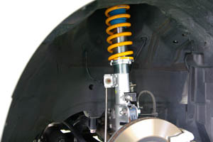 デリカ CV5W 足廻り