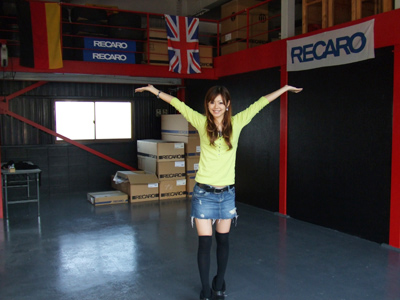 RECARO�@�i���J���j�@�x�[�X�t���[���T�[�r�X�@�L�����y�[��